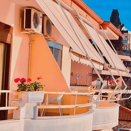 Hotel Lungomare Vlorë Exteriör bild