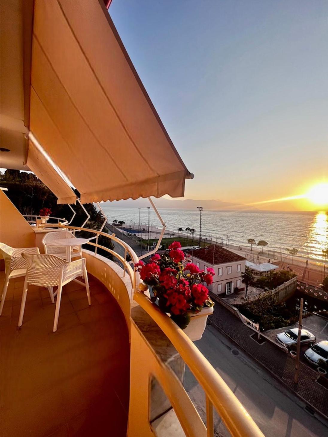 Hotel Lungomare Vlorë Exteriör bild