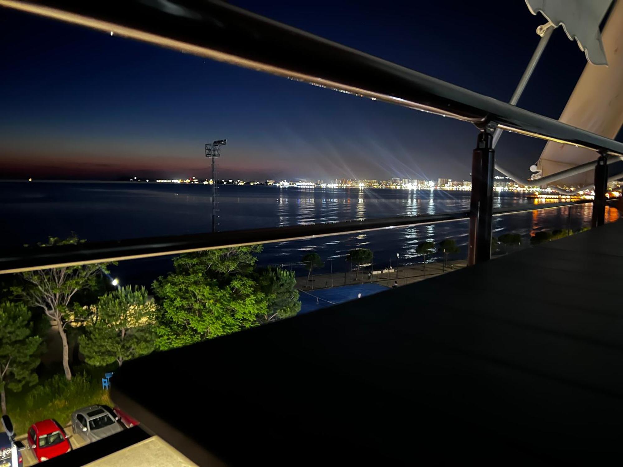 Hotel Lungomare Vlorë Exteriör bild