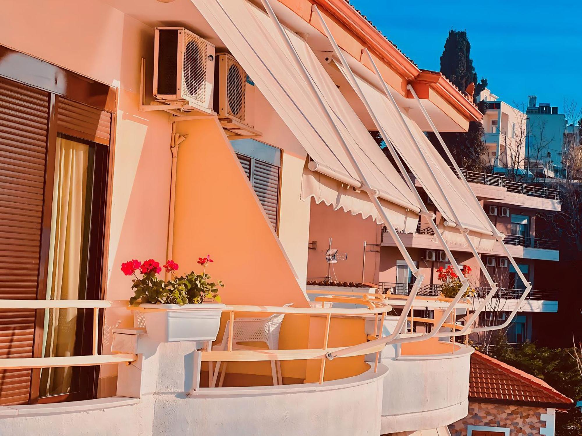 Hotel Lungomare Vlorë Exteriör bild