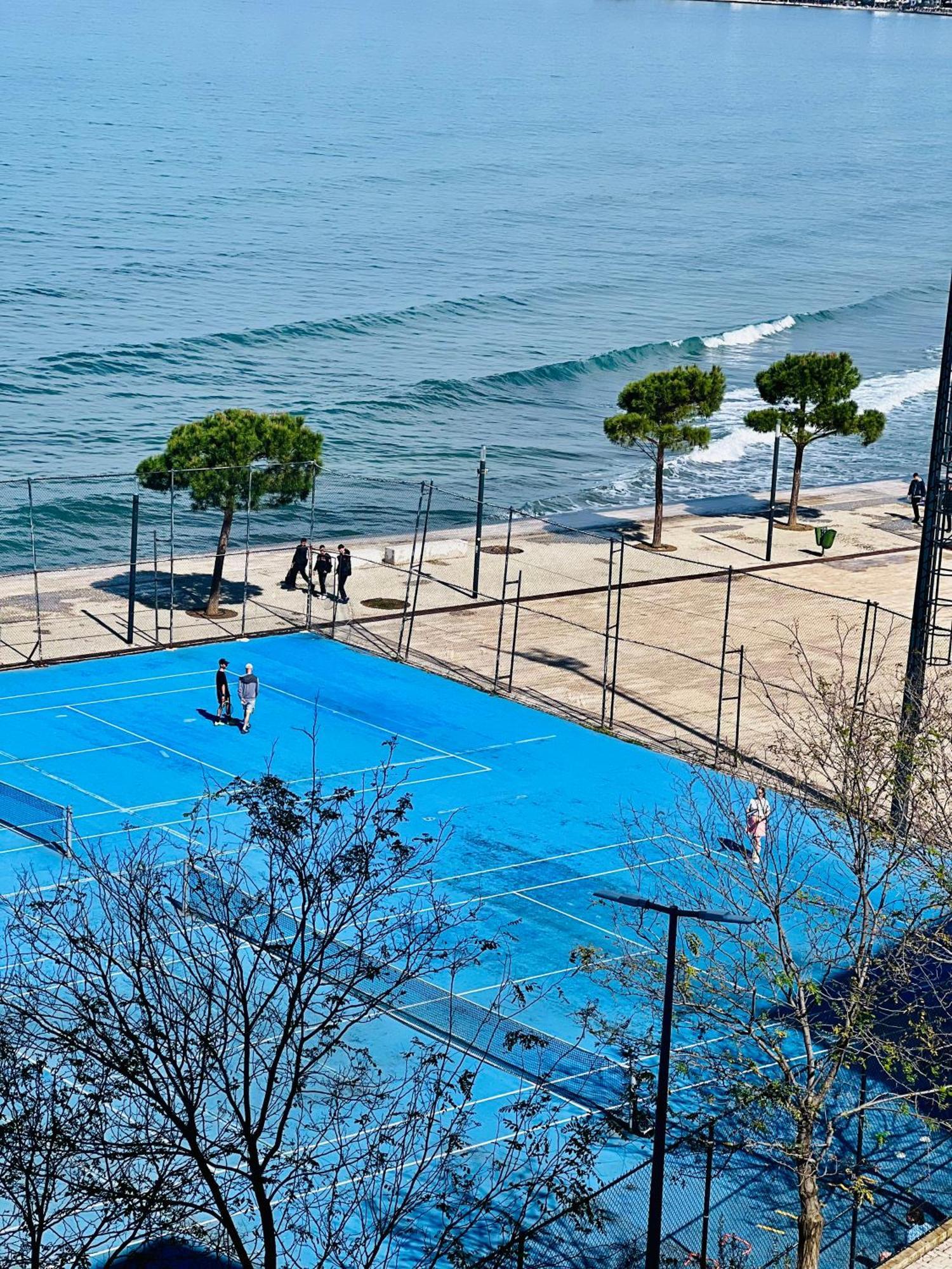 Hotel Lungomare Vlorë Exteriör bild