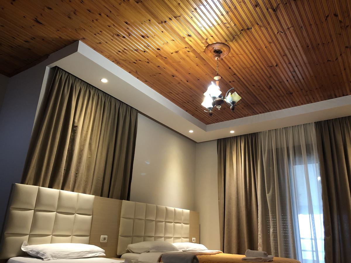 Hotel Lungomare Vlorë Exteriör bild