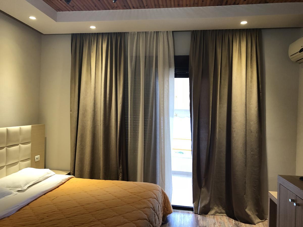 Hotel Lungomare Vlorë Exteriör bild