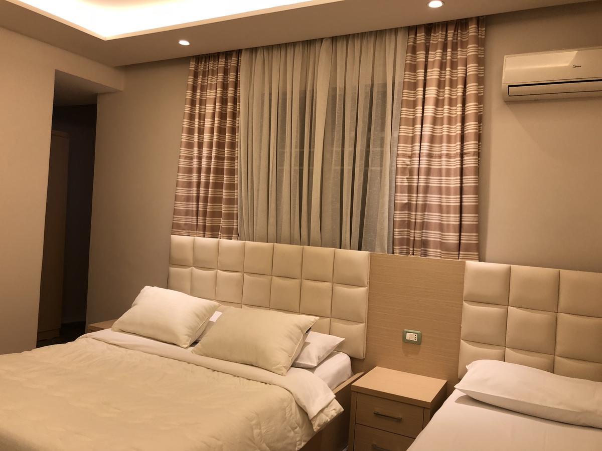 Hotel Lungomare Vlorë Exteriör bild